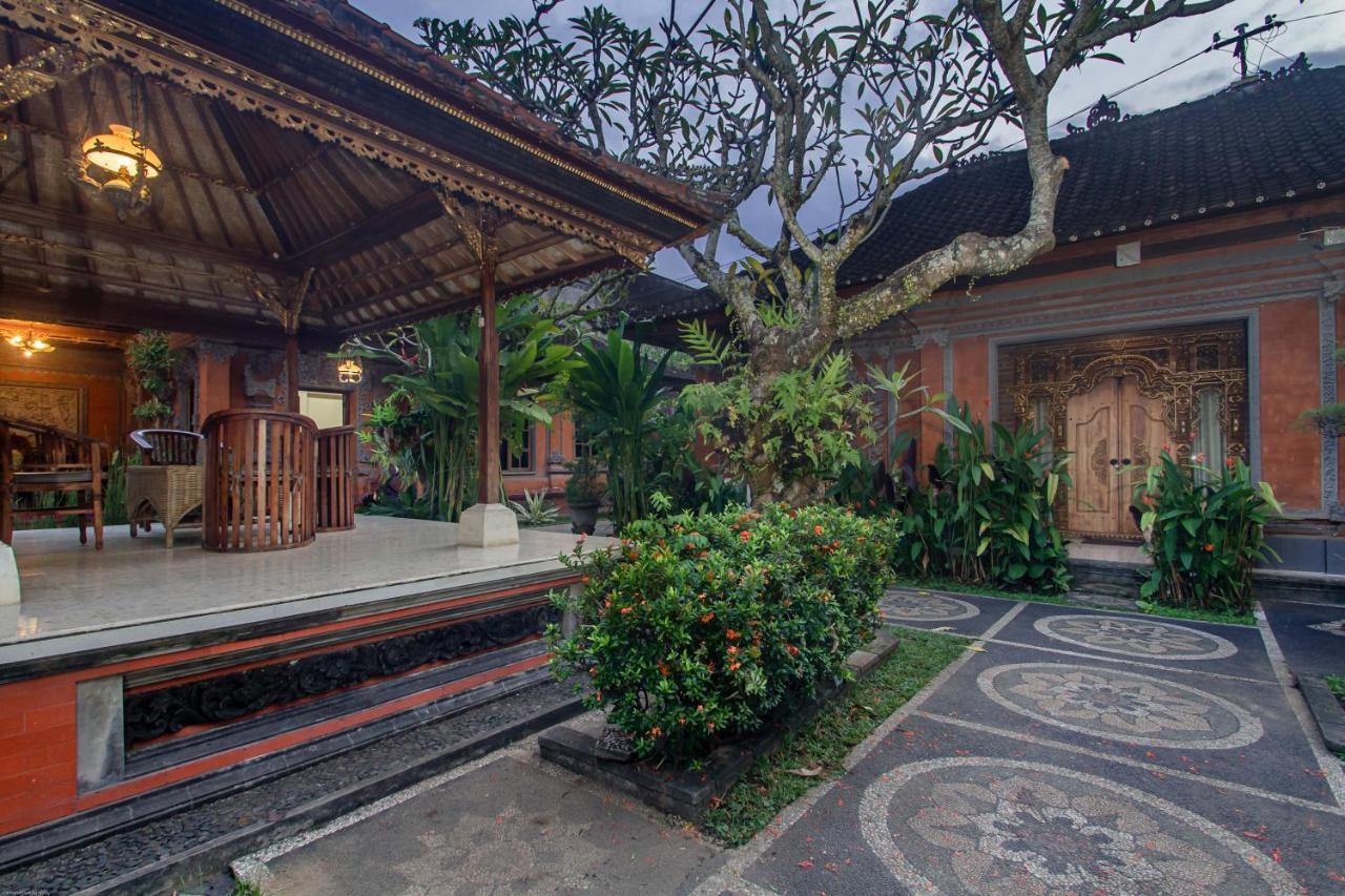 Kudesa Homestay 乌布 外观 照片